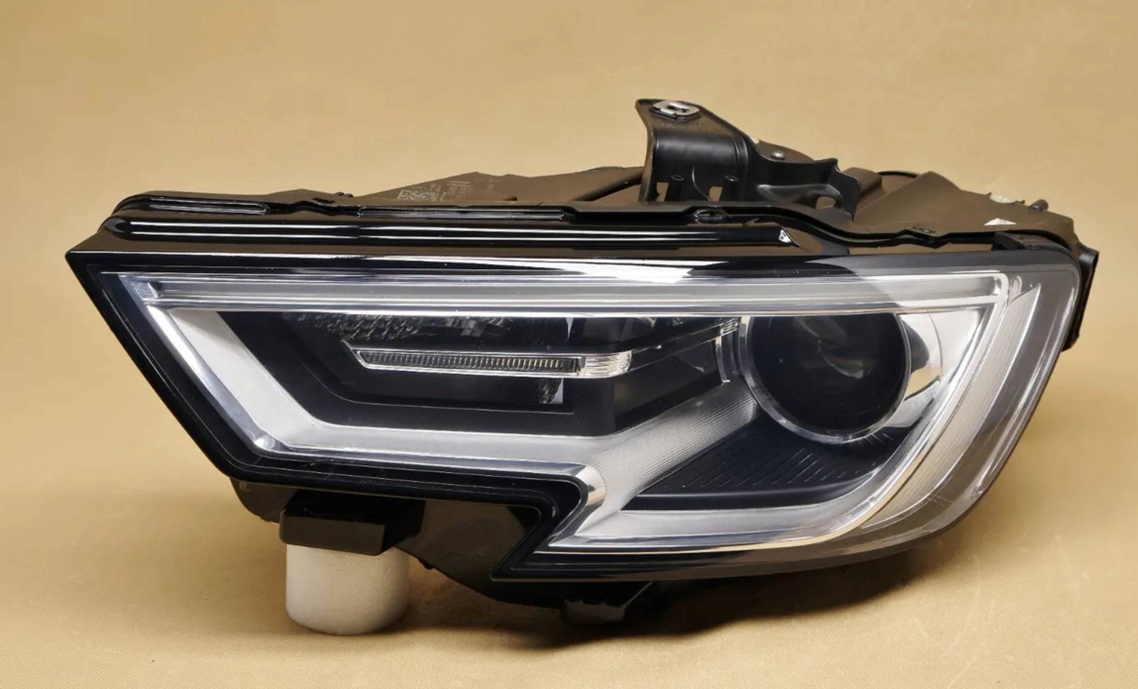 Headlight Audi A3 8V III MK3 Facelift 2017-2019 Xeno